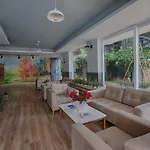 מלון דירות Hma & אלאניה