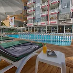 מלון דירות Hma & אלאניה