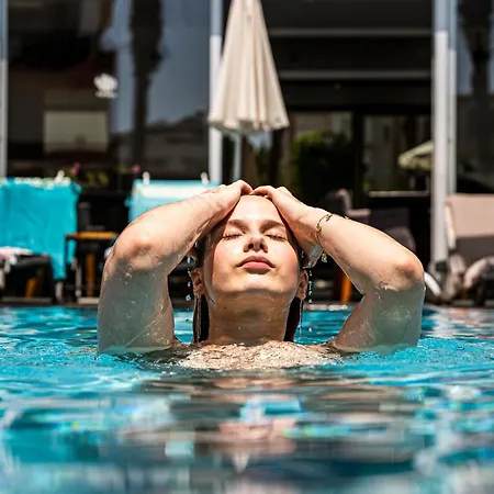 Hma & アパートホテル 4*